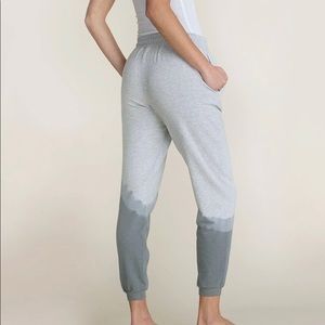 Barefoot Dreams PINK ombré joggers